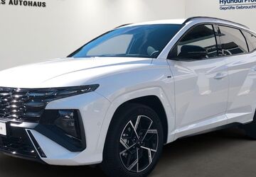 Hyundai TUCSON 1.990 km 42.490 &euro; Olpe 57462
