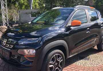 Dacia Spring 33.798 km 11.475 &euro; Hagen 58091