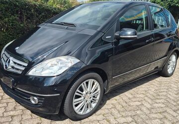Mercedes-Benz A 150 220.000 km 2.700 &euro; Wipperfürth 51688