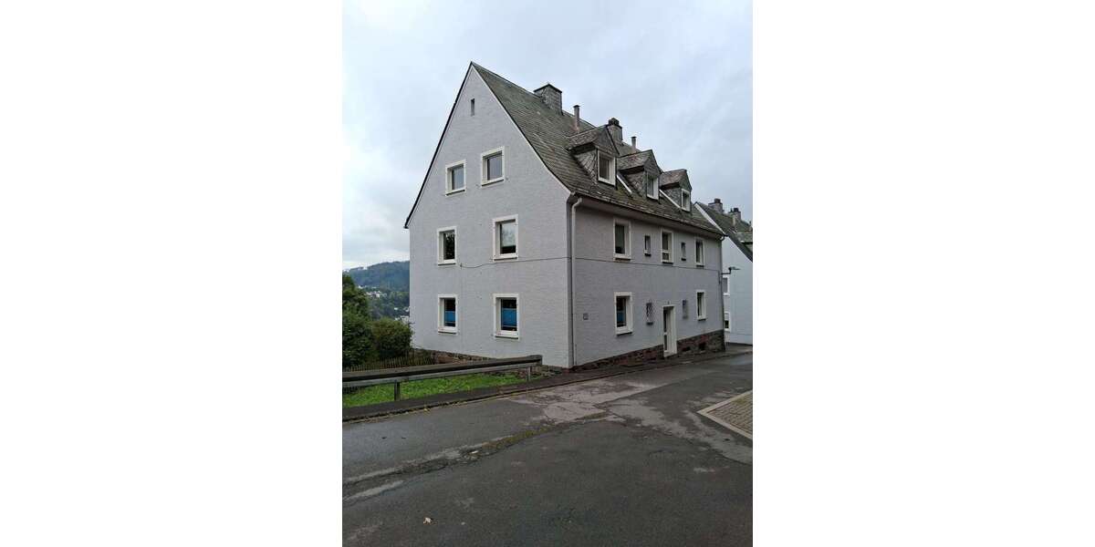 Etagenwohnung Altena - 4 Zimmer, 81 m&sup2;, 470&euro; | Angebot:27342096