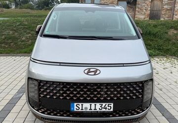 Hyundai STARIA 49.500 km 34.999 &euro; Marienheide 51709
