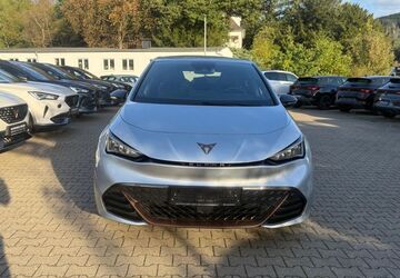 Cupra Born 31.000 km 28.990 &euro; Gummersbach 51645