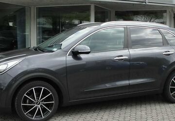 Kia Niro 49.800 km 15.400 &euro; Olpe 57462