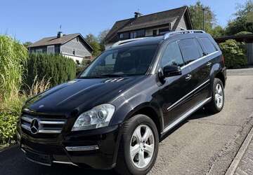 Mercedes-Benz GL 350 299.000 km 9.000 &euro; Wipperfürth 51688
