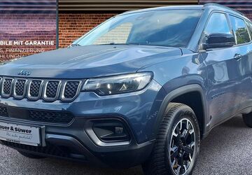 Jeep Compass 81.647 km 21.880 &euro; Gummersbach 51647