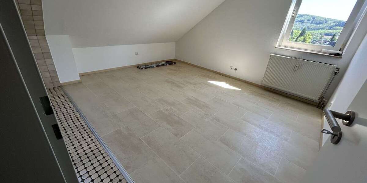 Etagenwohnung Bergneustadt Wiedenest - 1 Zimmer, 21 m&sup2;, 220&euro; | Angebot:27080289