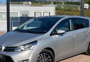 Toyota Verso 118.223 km 6.900 &euro; Menden (Sauerland) 58706