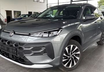 VW T-Roc 4.520 km 33.870 &euro; Attendorn 57439