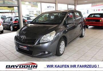 Toyota Verso 169.000 km 4.900 &euro; Bergneustadt (Nähe Köln) 51702